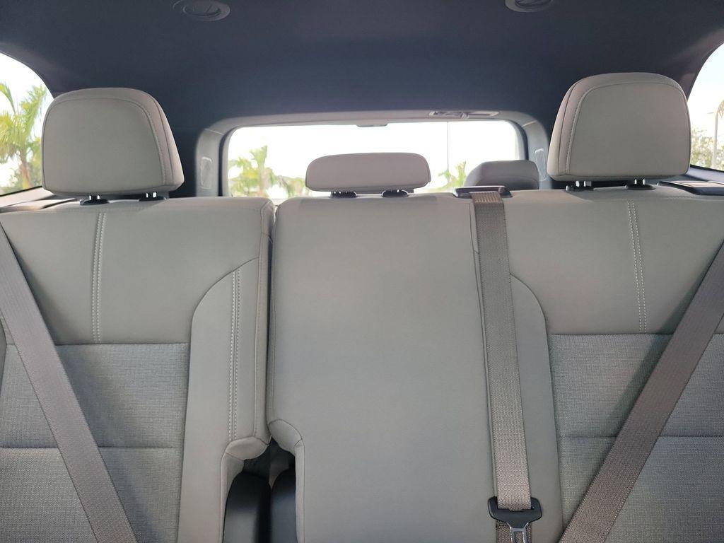 new 2026 GMC Acadia car, priced at $44,227