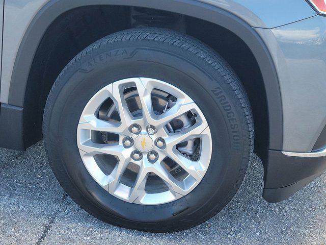 used 2021 Chevrolet Traverse car, priced at $33,987