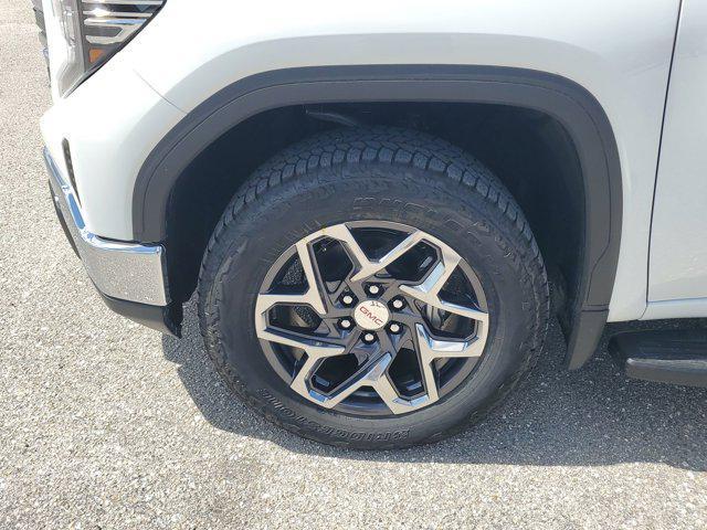new 2025 GMC Sierra 1500 car, priced at $57,366
