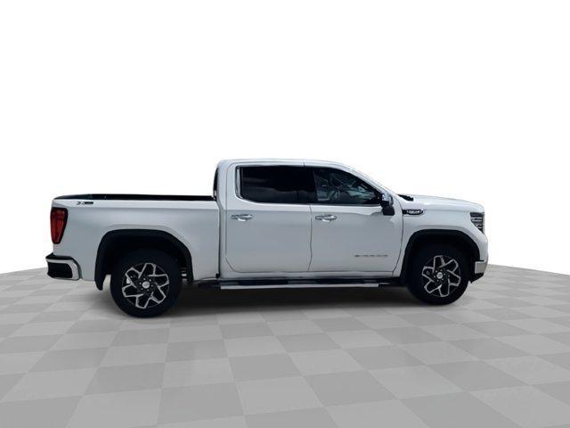 new 2025 GMC Sierra 1500 car, priced at $57,366
