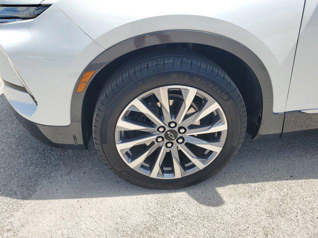 used 2024 Chevrolet Blazer car, priced at $35,989
