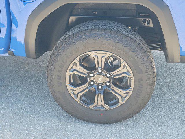 new 2025 GMC Canyon car, priced at $42,240