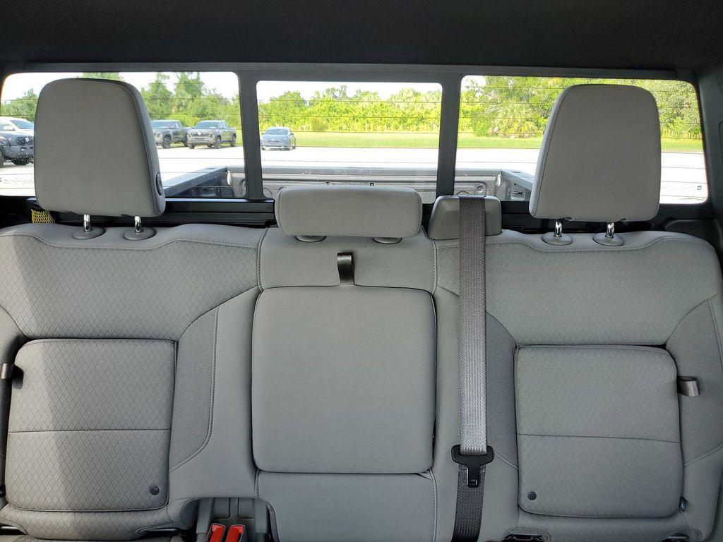 new 2025 GMC Sierra 2500 car, priced at $71,605