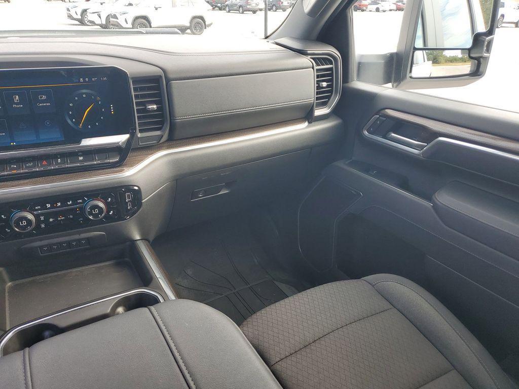 used 2025 Chevrolet Silverado 2500 car, priced at $64,987