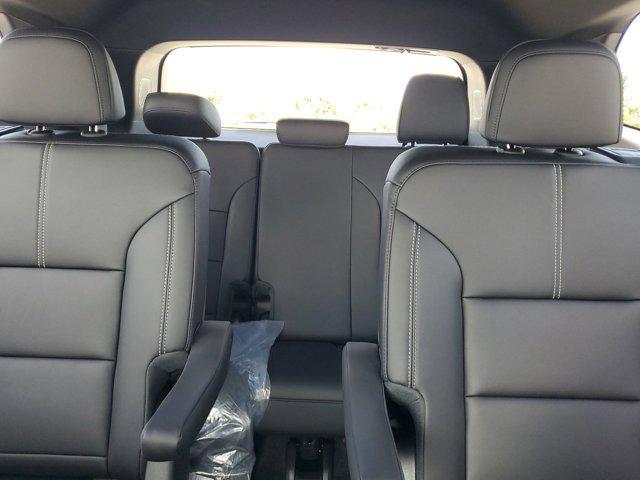 new 2025 GMC Acadia car, priced at $48,284