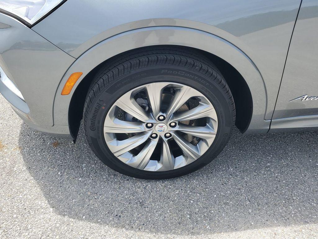 new 2025 Buick Envista car, priced at $27,795