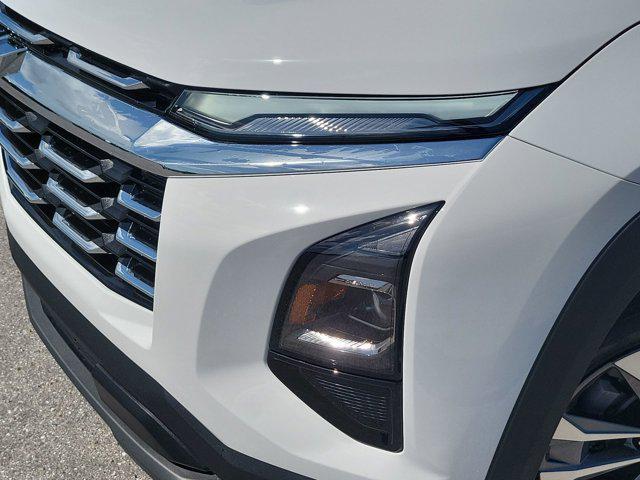 new 2026 Chevrolet Equinox car, priced at $30,295