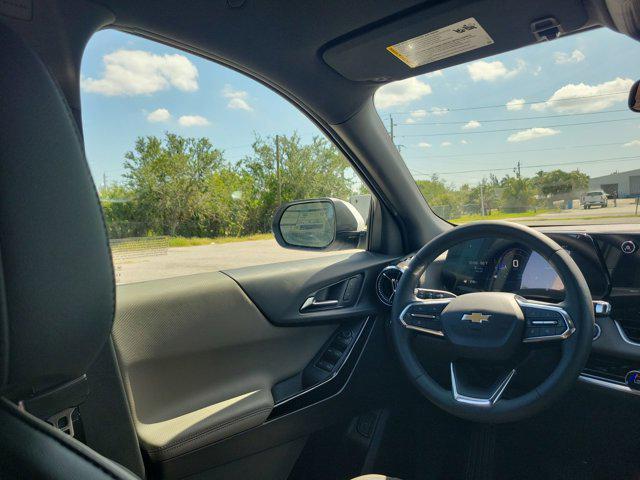 new 2026 Chevrolet Equinox car, priced at $30,295