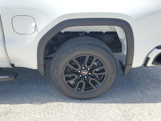new 2025 GMC Sierra 1500 car, priced at $50,358