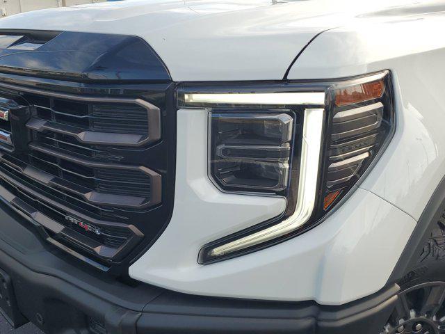 new 2025 GMC Sierra 1500 car, priced at $79,685