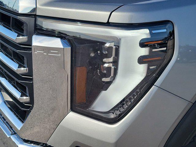 new 2025 GMC Sierra 2500 car, priced at $78,040