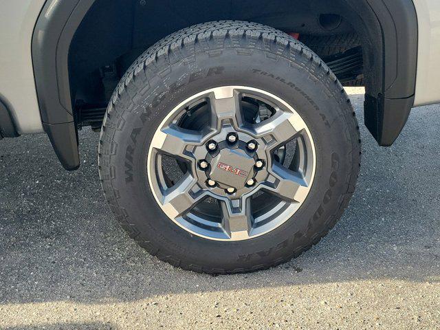 new 2025 GMC Sierra 2500 car, priced at $78,040