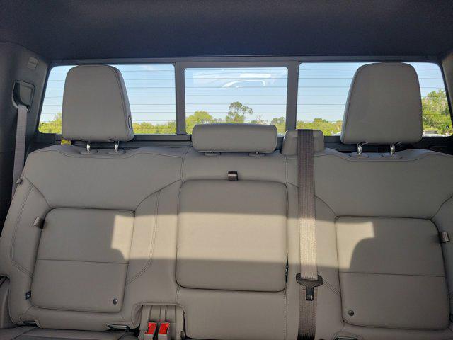 new 2025 GMC Sierra 2500 car, priced at $78,040