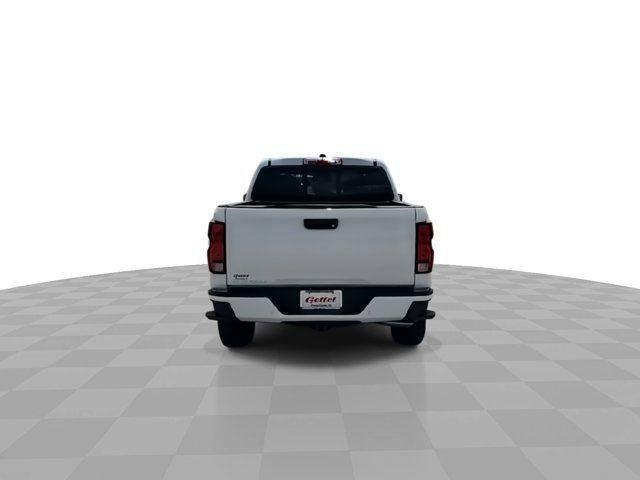 new 2025 Chevrolet Colorado car, priced at $33,377