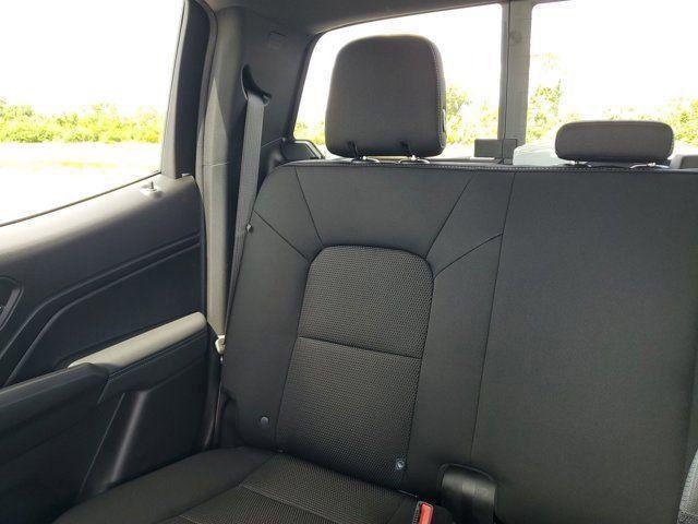 new 2025 Chevrolet Colorado car, priced at $33,377