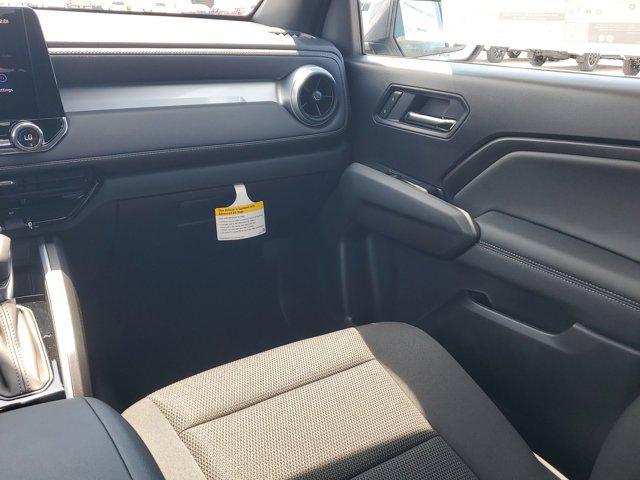 new 2025 Chevrolet Colorado car, priced at $39,065
