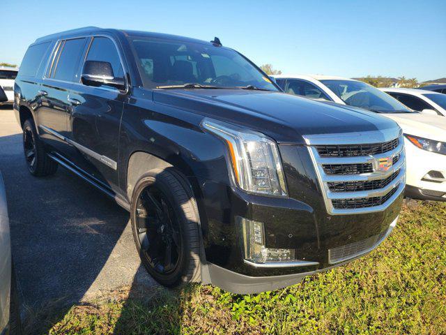 used 2020 Cadillac Escalade ESV car, priced at $45,987