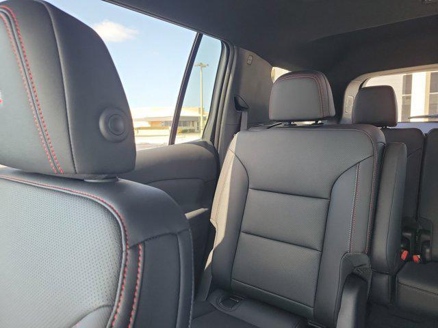 new 2025 Chevrolet Traverse car, priced at $55,350