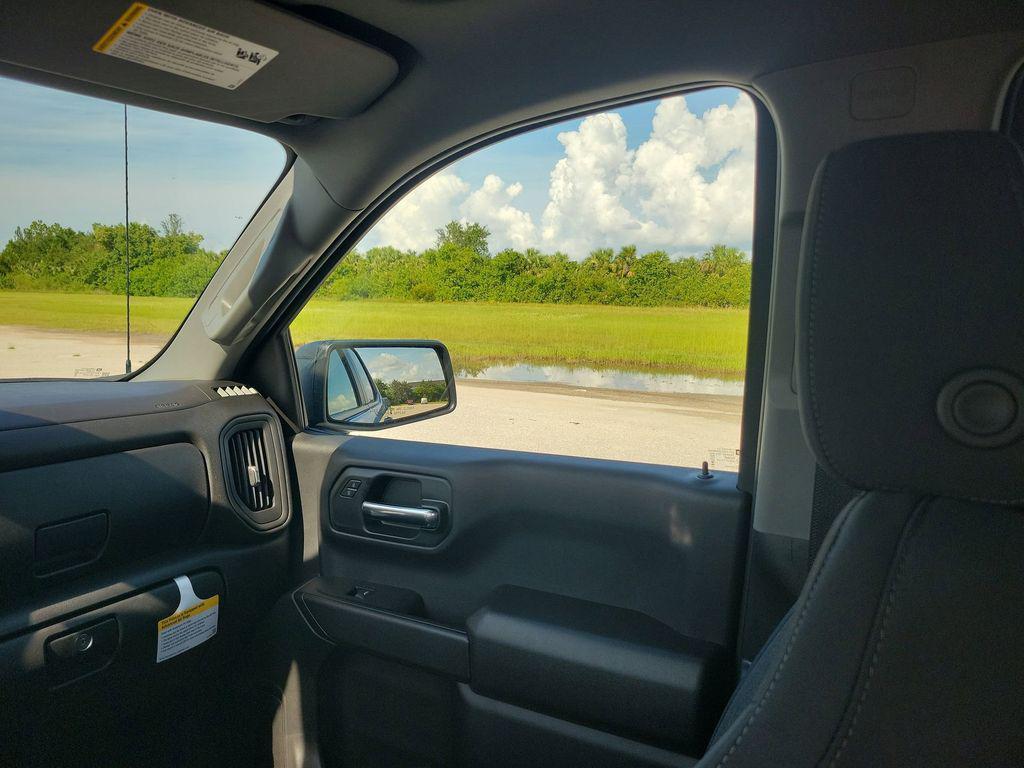 new 2025 Chevrolet Silverado 1500 car, priced at $44,011
