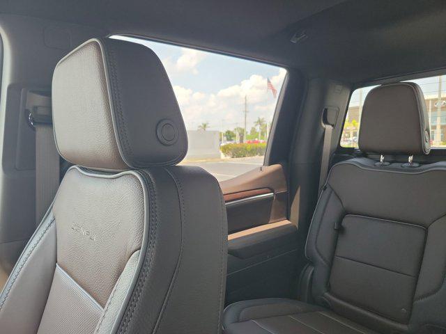 new 2025 GMC Sierra 1500 car, priced at $73,978