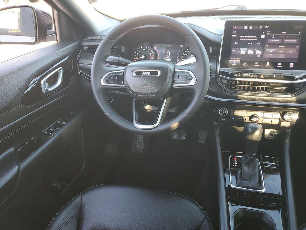 used 2022 Jeep Compass car, priced at $18,994