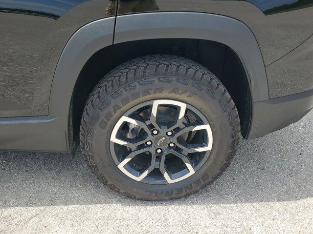new 2026 Chevrolet Equinox car, priced at $35,595