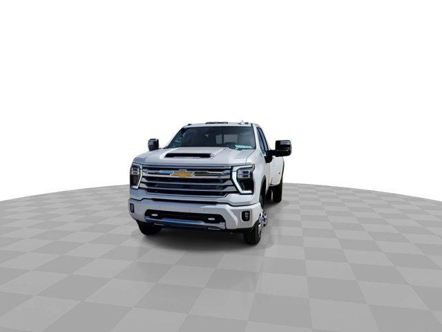 new 2025 Chevrolet Silverado 3500 car, priced at $91,470