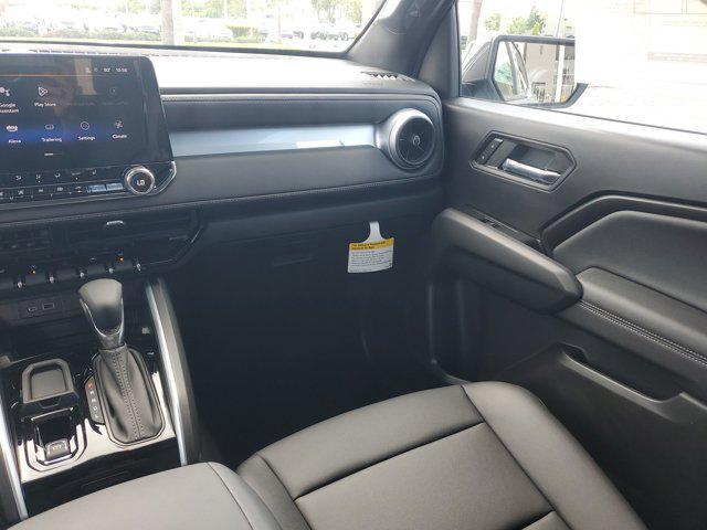 new 2025 Chevrolet Colorado car, priced at $43,030