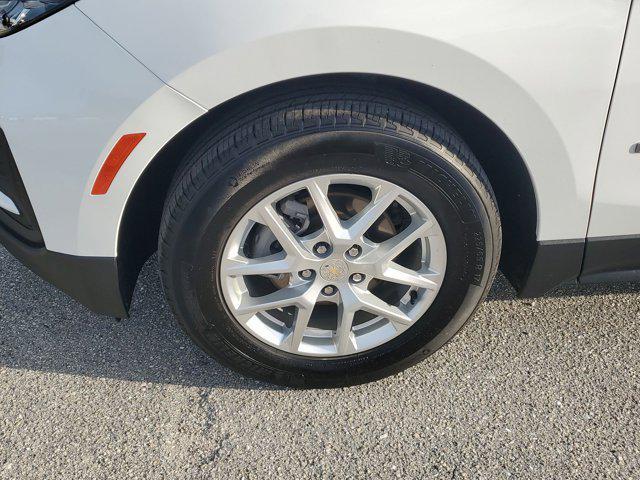 used 2024 Chevrolet Equinox car, priced at $24,987