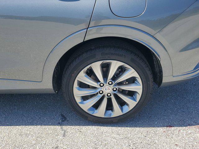 new 2025 Buick Envista car, priced at $28,427