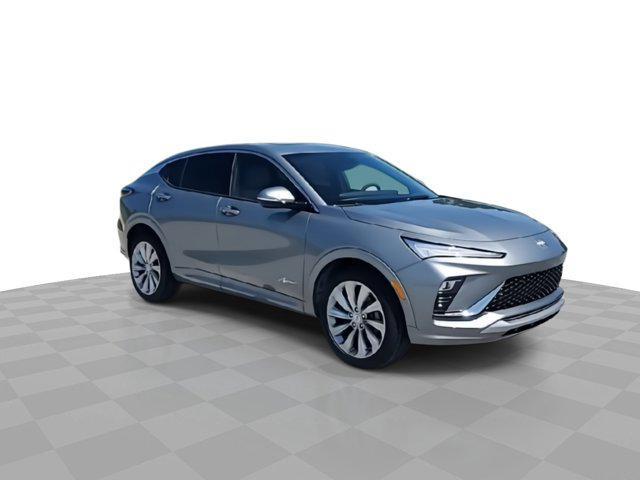 new 2025 Buick Envista car, priced at $28,427
