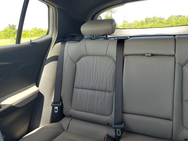 new 2025 Buick Envista car, priced at $28,427