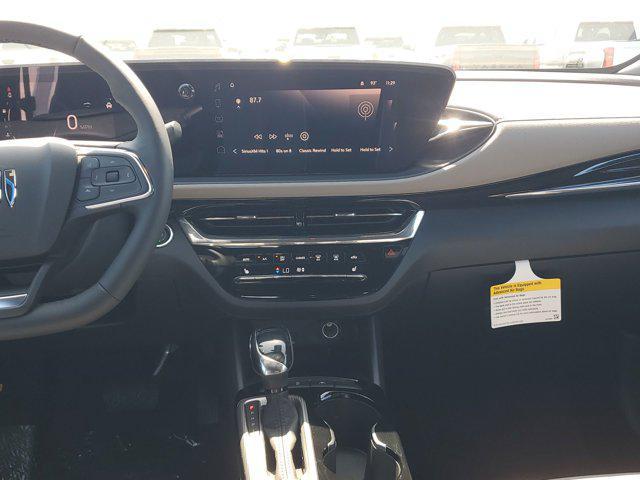 new 2025 Buick Envista car, priced at $28,427