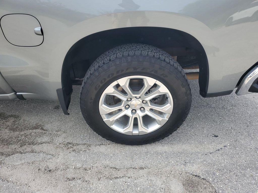 used 2024 Chevrolet Silverado 1500 car, priced at $46,893