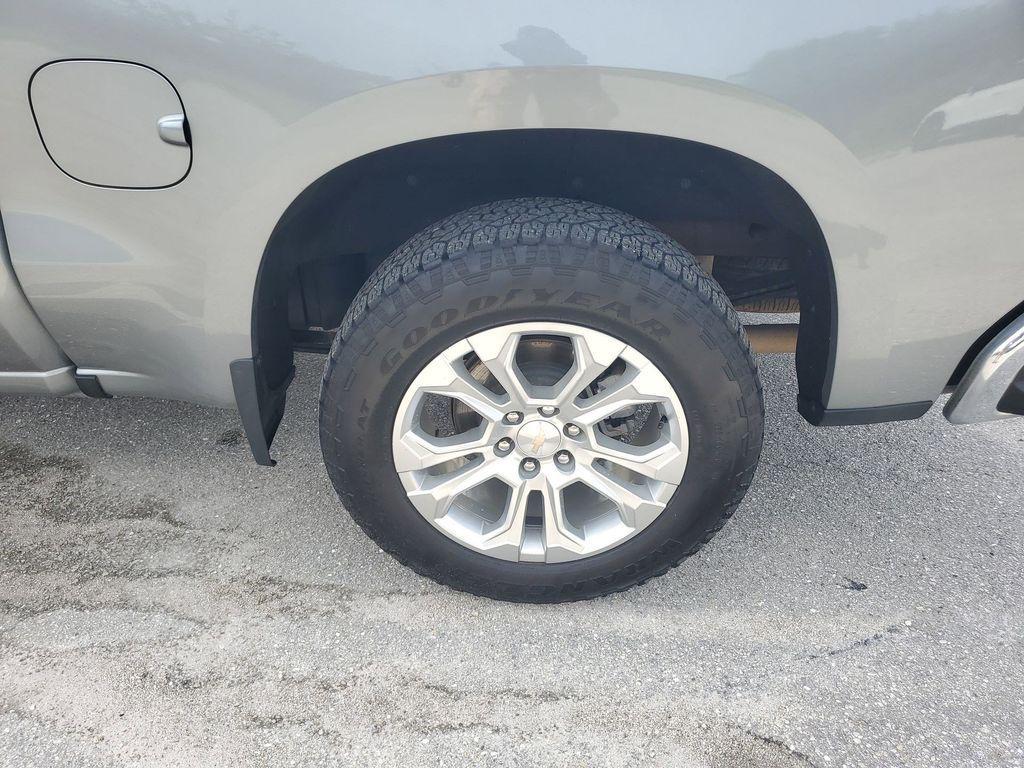 used 2024 Chevrolet Silverado 1500 car, priced at $46,893