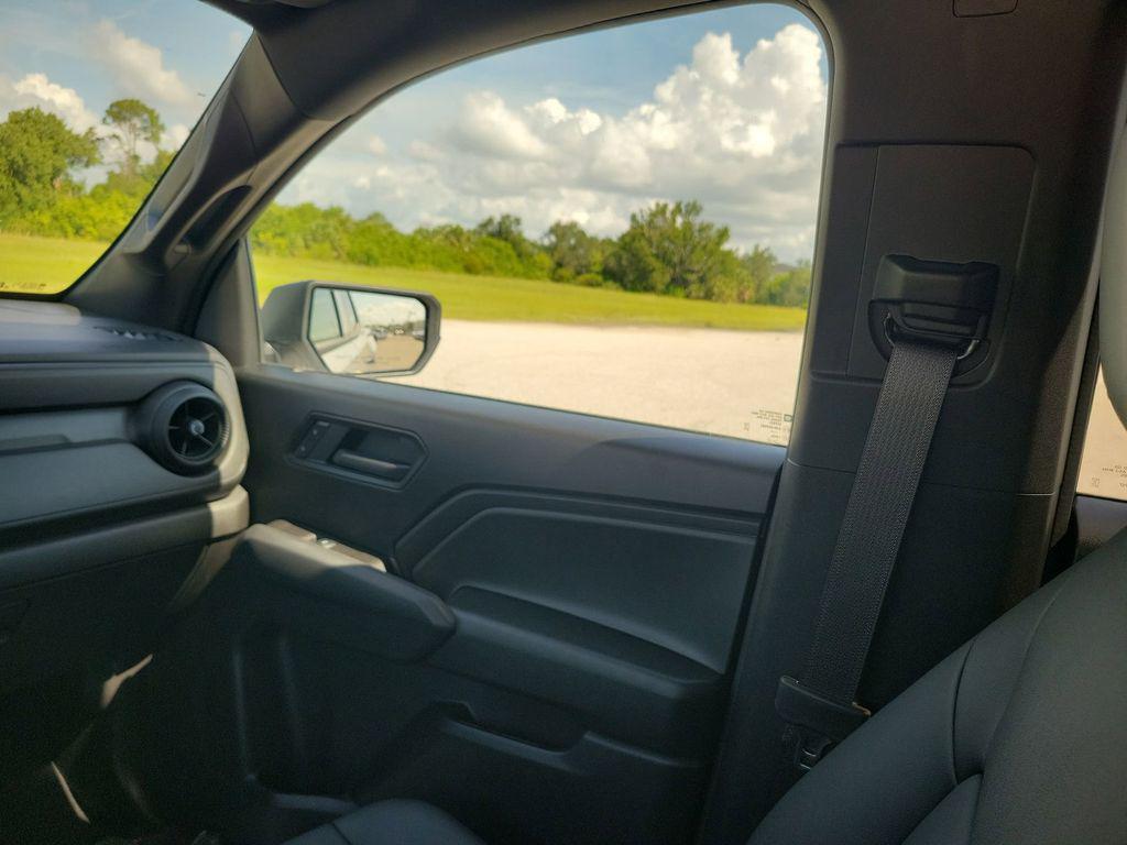 new 2025 Chevrolet Colorado car, priced at $32,297