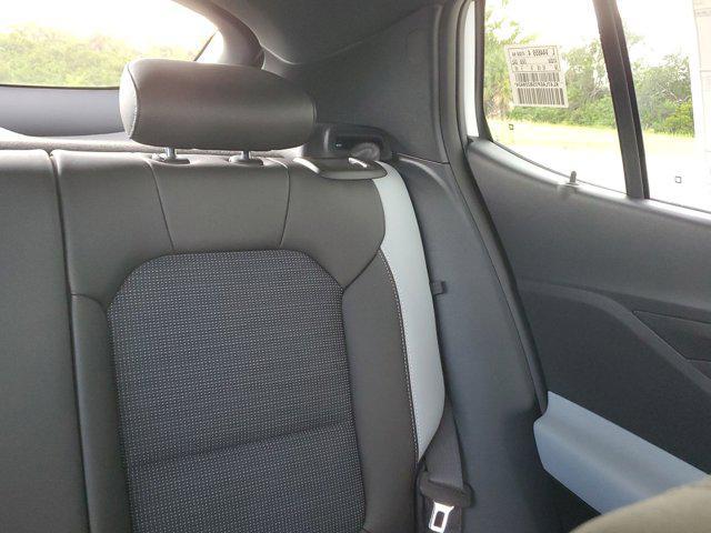 new 2025 Buick Envista car, priced at $24,642