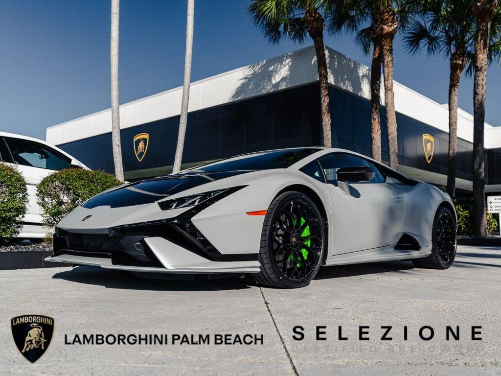 used 2024 Lamborghini Huracan Tecnica car