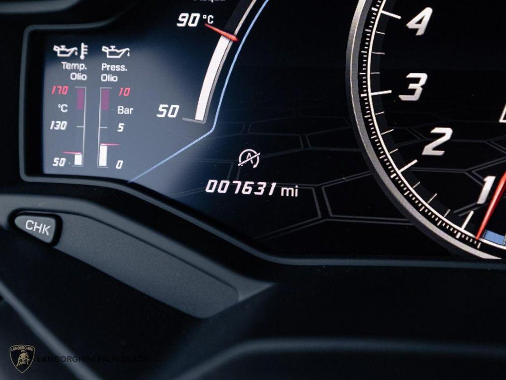 used 2020 Lamborghini Huracan EVO car, priced at $299,951