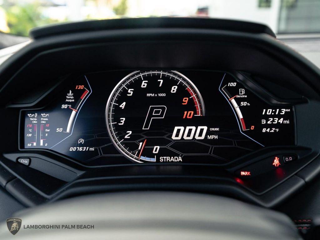 used 2020 Lamborghini Huracan EVO car, priced at $299,951