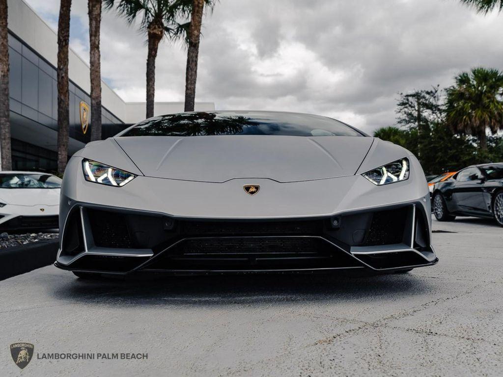 used 2020 Lamborghini Huracan EVO car, priced at $299,951
