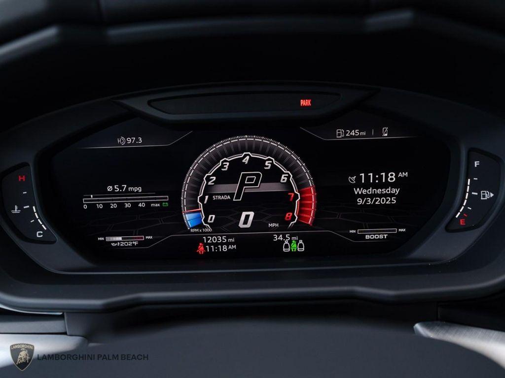 used 2021 Lamborghini Urus car, priced at $219,951