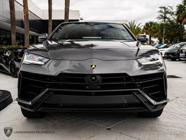 used 2023 Lamborghini Urus car, priced at $267,951