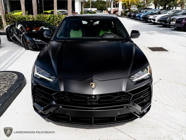 used 2022 Lamborghini Urus car