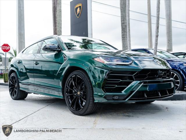 used 2022 Lamborghini Urus car, priced at $199,951