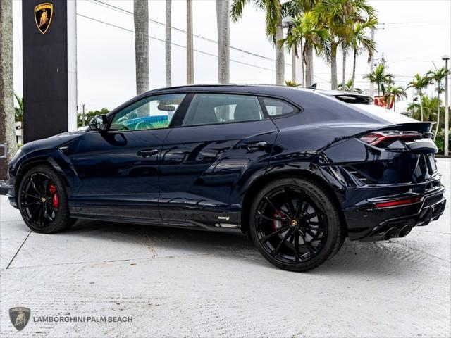 used 2023 Lamborghini Urus car, priced at $274,900