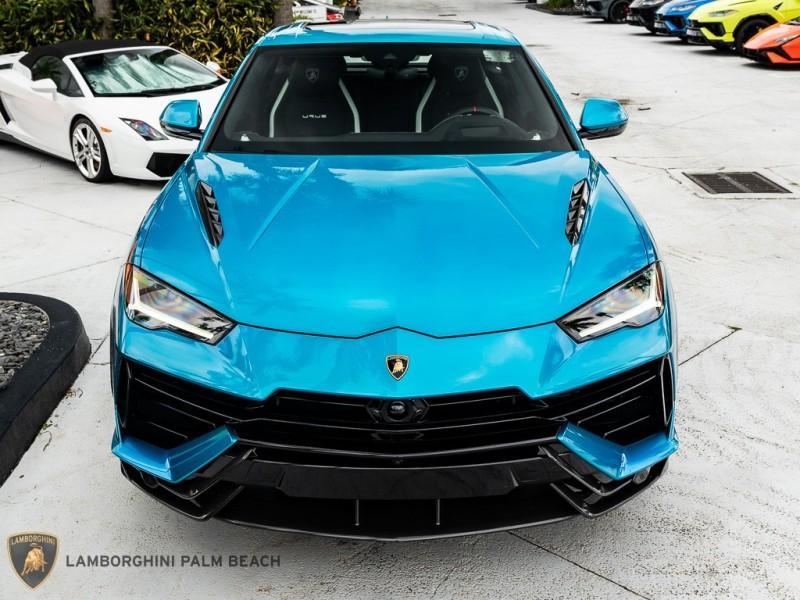 used 2023 Lamborghini Urus car, priced at $319,951