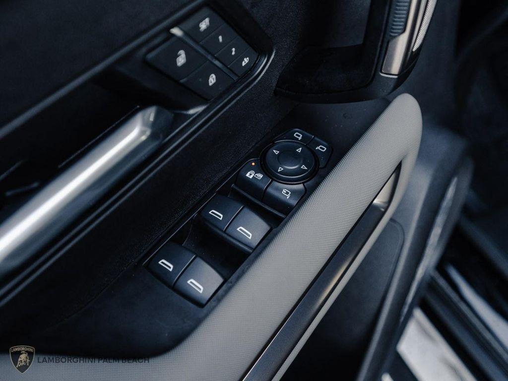 used 2025 GMC HUMMER EV SUV car, priced at $79,951