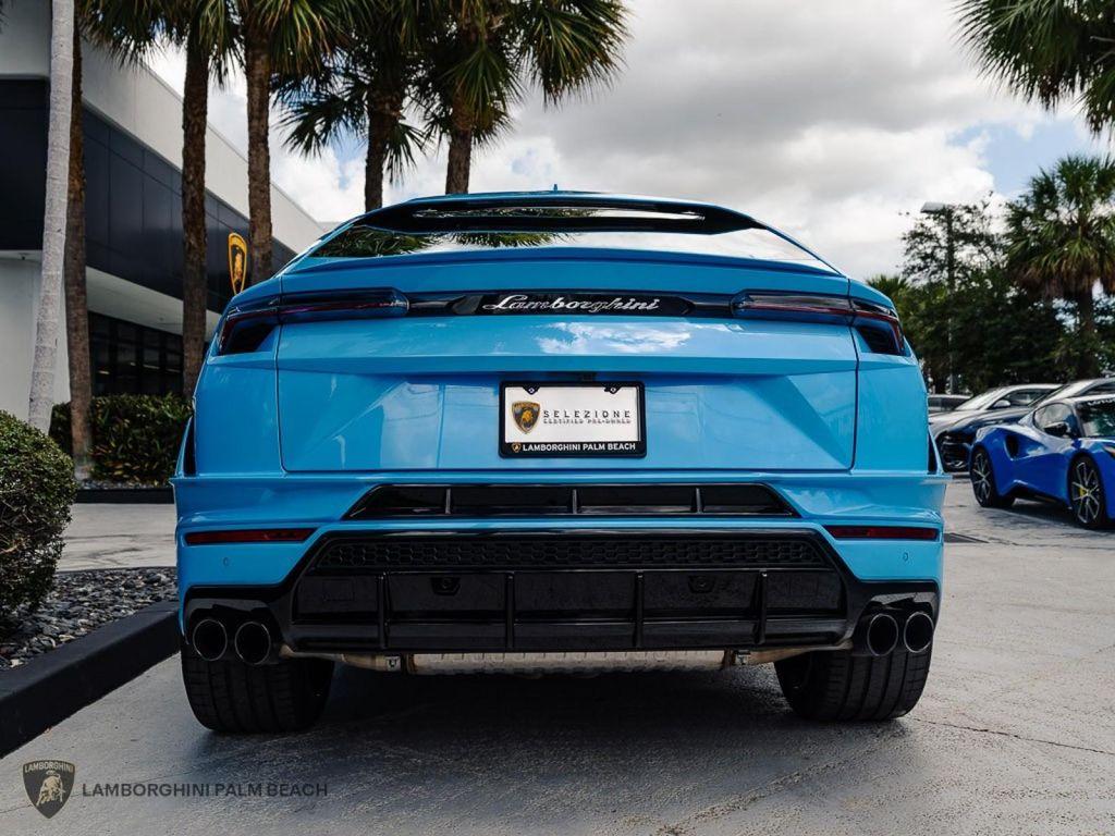 used 2023 Lamborghini Urus car, priced at $259,951
