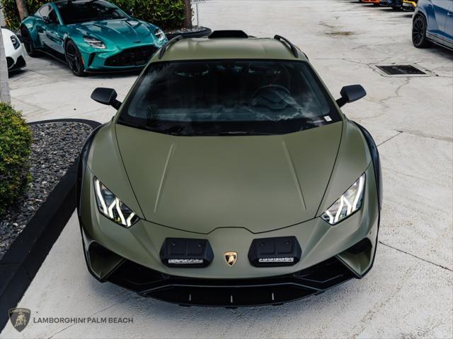 used 2024 Lamborghini Huracan Sterrato car